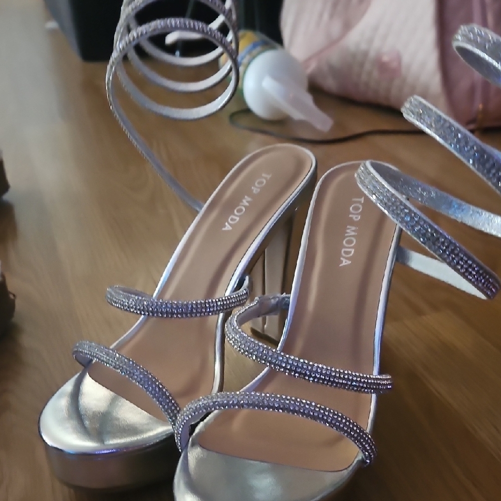 Top Moda Silver Strappy Heels (Never Worn)